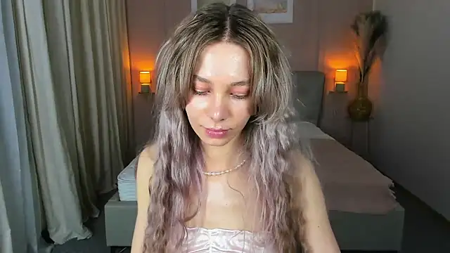 LuluAlis' Live XXX Chat