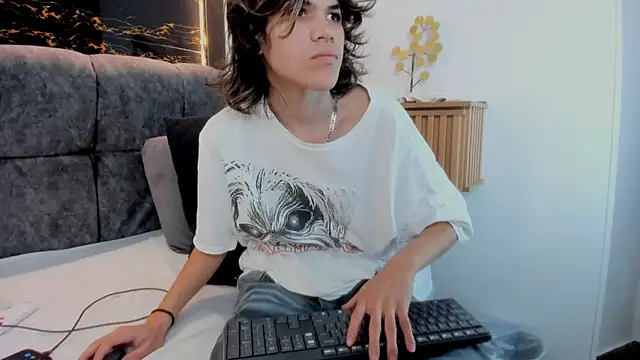 Chat XXX Live Diamond_twink