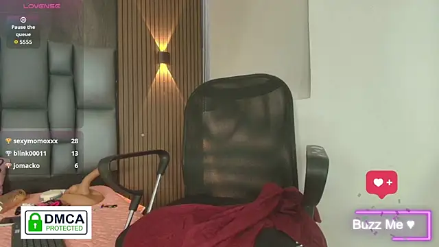 lia_harper_ élő XXX-chatje