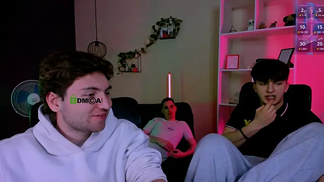 عرض كام travis_wolf_