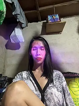 LoveRUBY143 webcam show