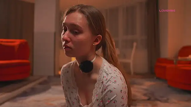 SharaNewbern Pertunjukan Webcam