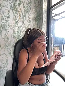 Belanny-LS élő XXX-chatje