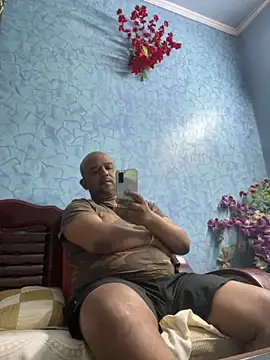 Dick_6inches_DelhiのライブXXXチャット