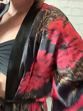 Milanna_Moon Adlı Modelin Canlı XXX Sohbeti