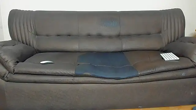 KingVibes7 Show in webcam