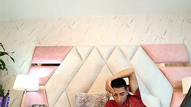 Show de Zoelucas na webcam