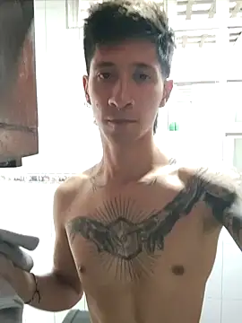 Cyril_MelmothのライブXXXチャット