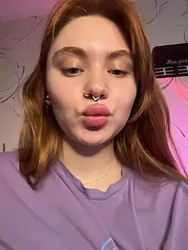 LunaMillie Adlı Modelin Canlı XXX Sohbeti