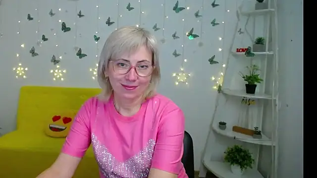 LaurenWishy Adlı Modelin Canlı XXX Sohbeti