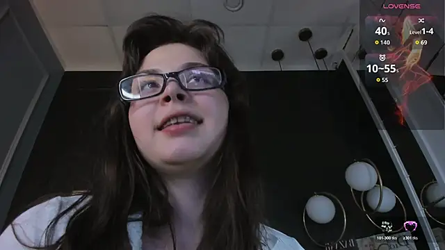 Chatroom XXX en direct de Maykinkya