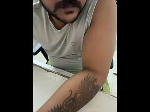 FlirtyxBoyのライブXXXチャット