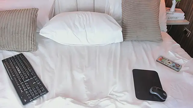 LisaLain Live XXX-Chat