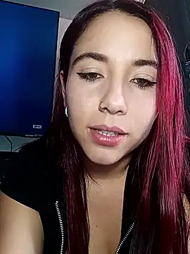 LavaGirl07 Chat XXX in diretta