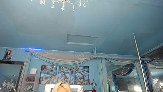 ADRIANNA_FOX 라이브 XXX 채팅