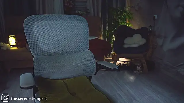 Feral_Berrry_'s Live XXX Chat