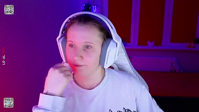 mon_lola's Live XXX Chat