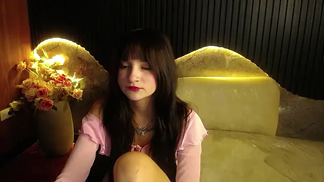 _Charlotte_Collins_のウェブカメラショー