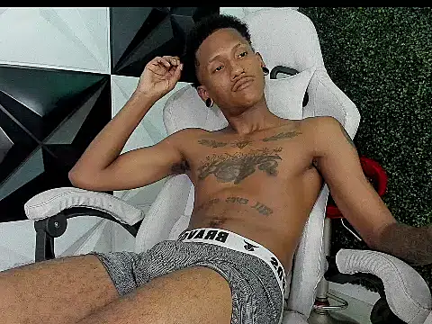 ManSant Chat XXX in diretta