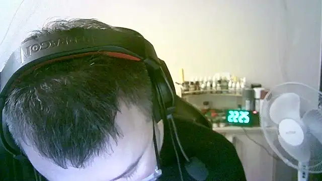 SirAbuserのウェブカメラショー