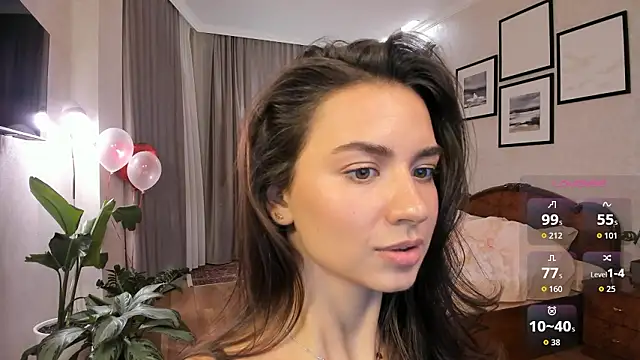 NicoleLuv 即時 XXX 聊天