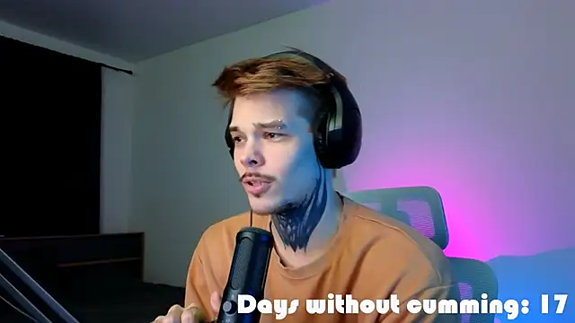 DENIS_HERE Chat XXX in diretta