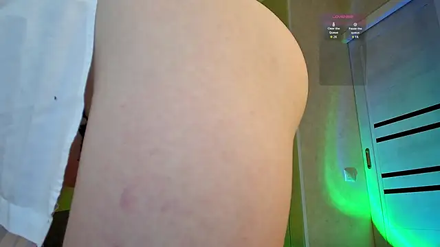 Онлайн чат XXX Roseaa