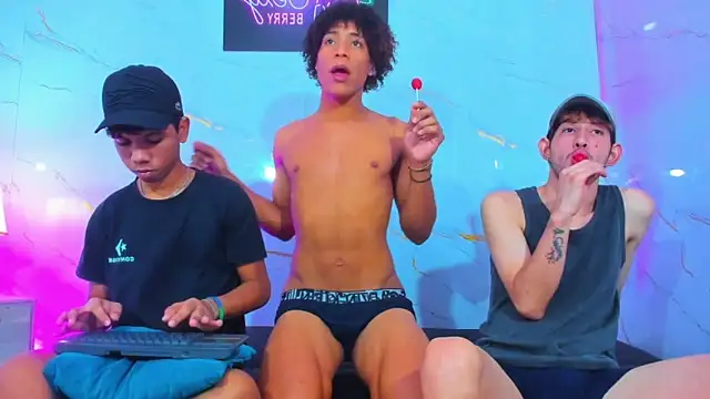 Spicy_guys Webcam show