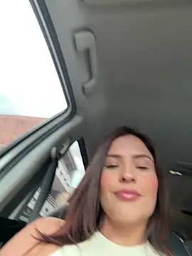 SofiaGomez444 即時 XXX 聊天