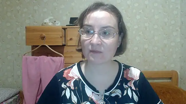 Chat +18 de Smart_Rose ao vivo