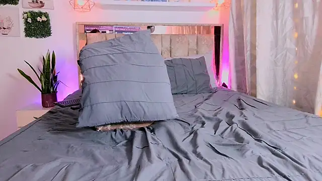 Dulce_Morrys Pertunjukan Webcam