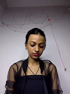 Your-Kitkat's Live XXX Chat