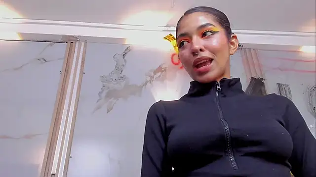 Aron_and_mollyのライブXXXチャット