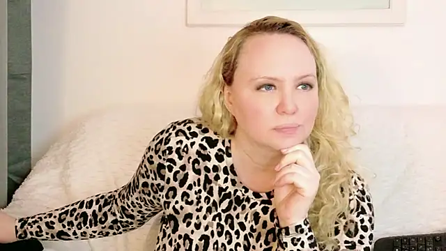 Sarah4you Obrolan Langsung XXX