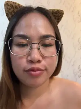 Ponthipn Webbikameraesitys