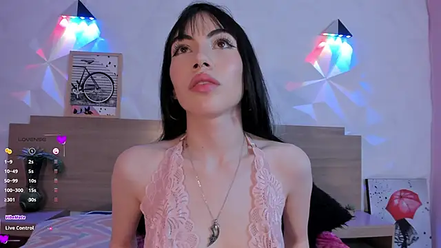 KittyVelve's Live XXX Chat