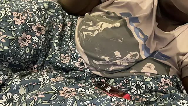 nanaisbackk Chat XXX in diretta