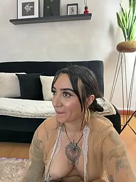 EmmyEvans1 Chat XXX in diretta