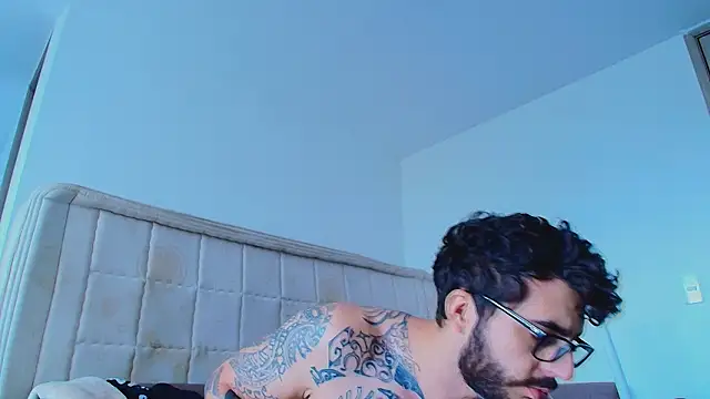 thomas_gun live XXX chat