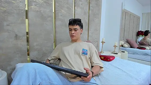 Živý XXX chat BenitoSaenz