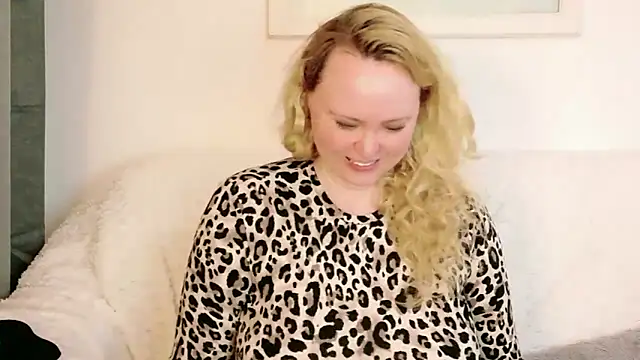 Sarah4you 라이브 XXX 채팅