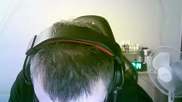 SirAbuser Chat XXX in diretta