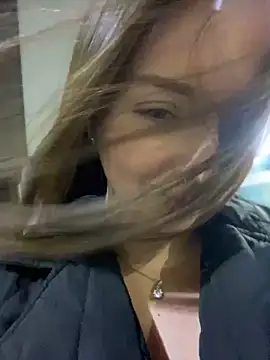 دردشة KrisMagnoly الجنسية المباشرة