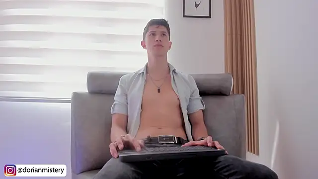 Dorianmistery2322_'s Live XXX Chat