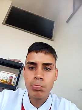 Chat +18 de totoro_239 ao vivo