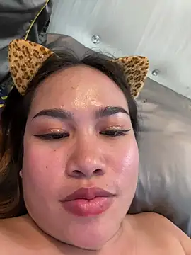 Ponthip Live XXX-Chat