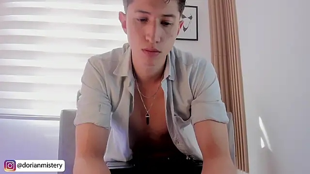 XXX chat uživo modela Dorianmistery2322_