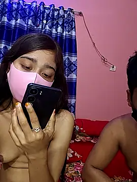 MayaCouple-1 Adlı Modelin Web Kamerası Şovu