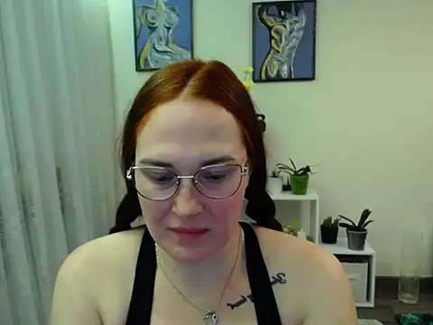 XXX chat uživo modela Lady_Tiana