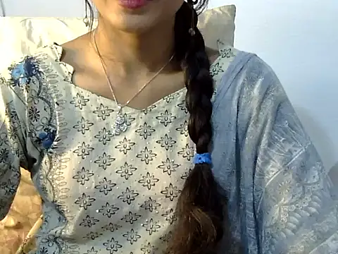 Shab_M লাইভ XXX চ্যাট